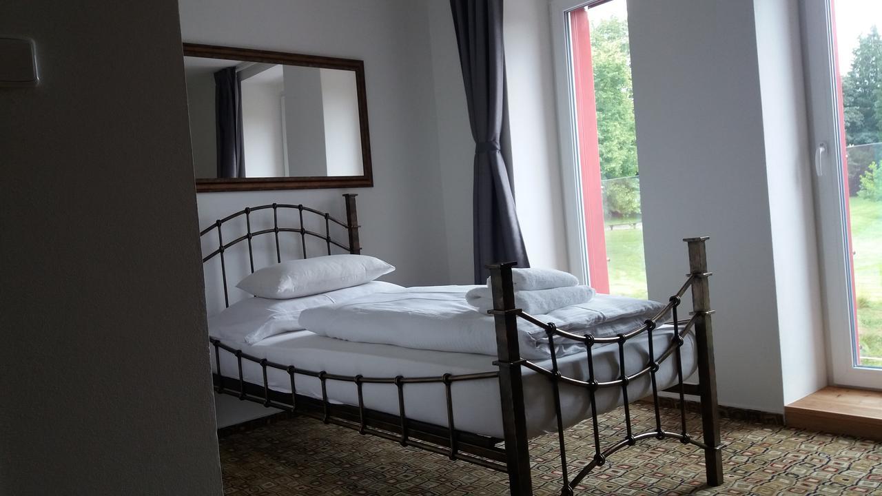Hotel Bouczech Lipno nad Vltavou Exterior foto